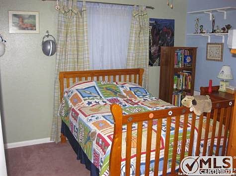 5th image of 138 Addax Dr