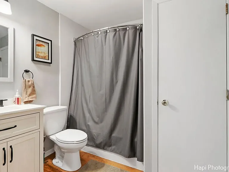 1904 River Terrace Dr — Photo 9