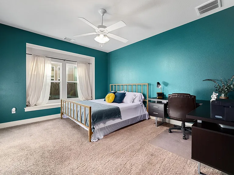 5412 Daimler Dr — Photo 12