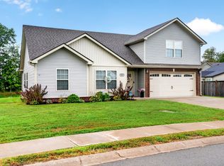 506 Burgess Ct, Clarksville, TN 37042