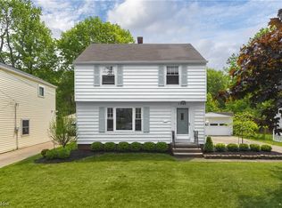 1557 Northview Rd, Rocky River, OH 44116