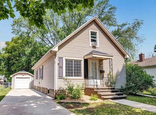 1104 13th Ave, Green Bay, WI 54304