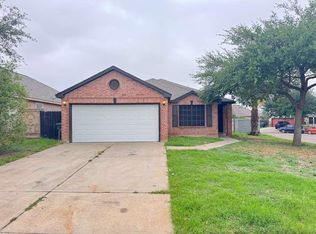 101 Jacales Ct, Laredo, TX 78045