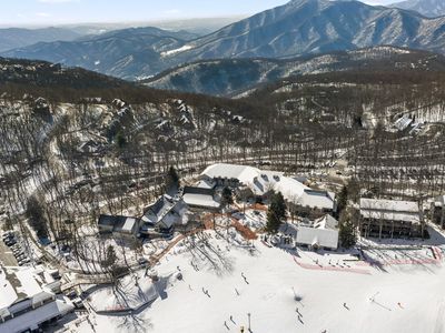 167 Mountain Inn Loop, Wintergreen Resort, VA, 22967