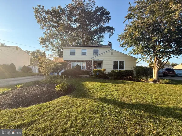 926 Abington Rd, Cherry Hill, NJ 08034