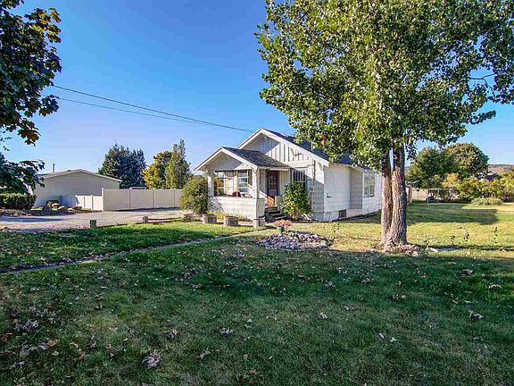2nd image of 18003 E Mission Ave