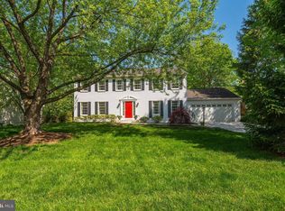 2229 Halter Ln, Reston, VA 20191