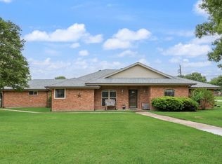 834 Rock Creek Ln, Red Oak, TX 75154