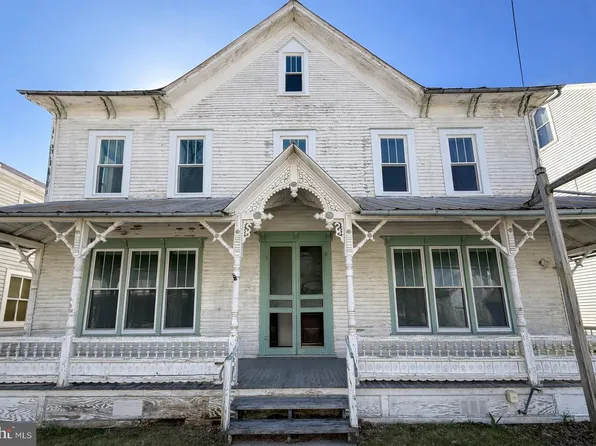 116 Penn St, Millheim, PA 16854