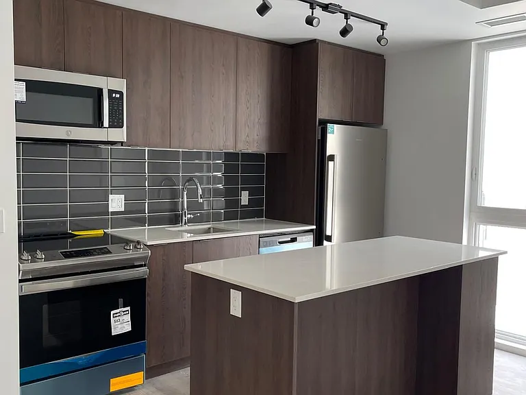 174 Clonmore Dr S #4-C — Photo 10