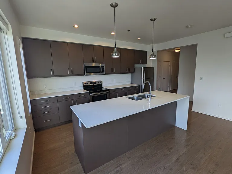 Viewpoint Terrace Apartments — Photo 59