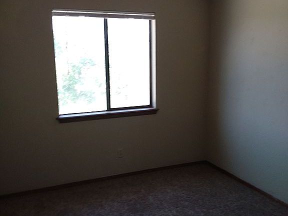 4th image of 701 Dorsey Dr
