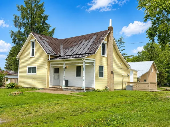 8055 Lock Rd, Centerburg, OH 43011