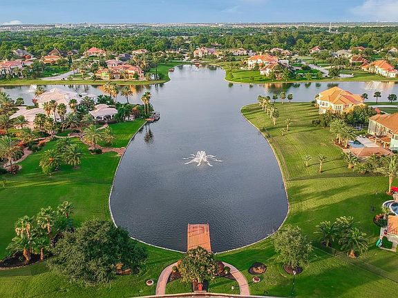The guard-gated community of Lake Point Estates features docks, walkways and water fountains. Quick access to old-town Katy, Cinco Ranch