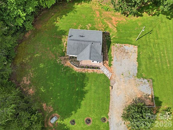 5th image of 2643 Hopewell Church Rd