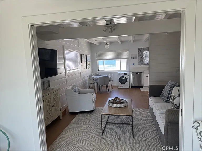 1398 Seacoast Dr #B — Photo 26