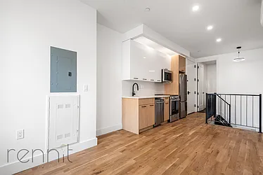 Rented by Rennit Inc.