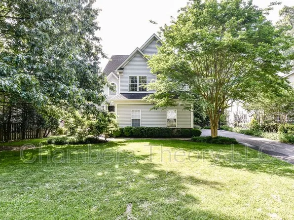 2417 Chestnut St, Falls Church, VA 22043