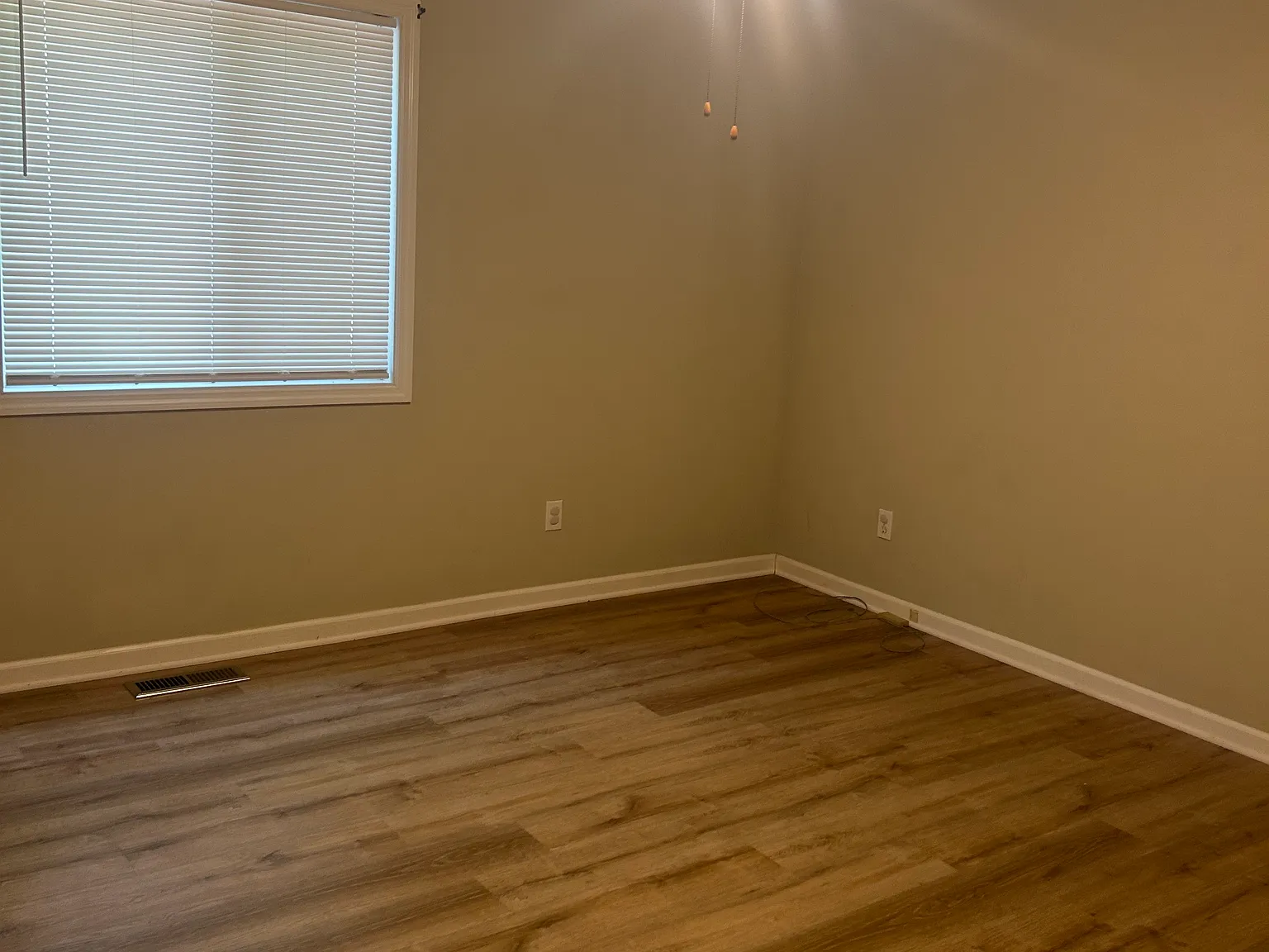 526/528 Petigru Cir, McCormick — Photo 4