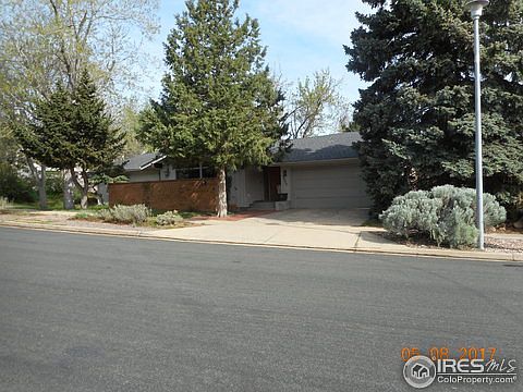 3rd image of 3773 Wonderland Hill Ave