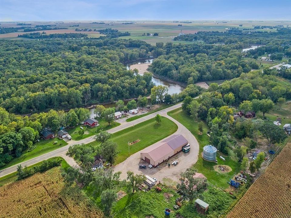 3137 Coggon Rd, Coggon, IA 52218 Zillow