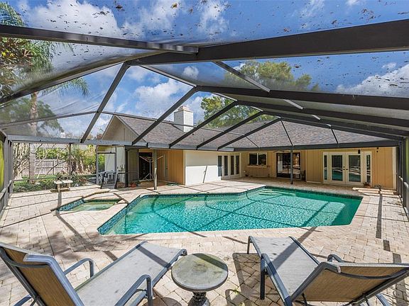 2nd image of 508 Running Horse Rd