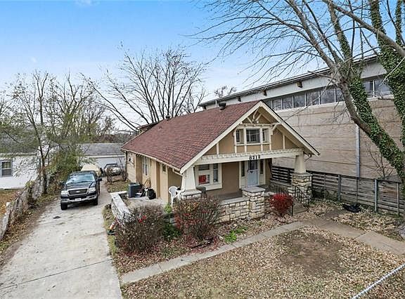 2nd image of 8212 Paseo Blvd
