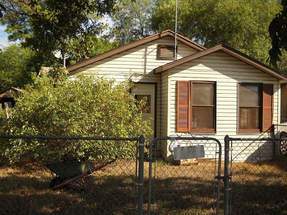 1st image of 219 Cantrell Dr