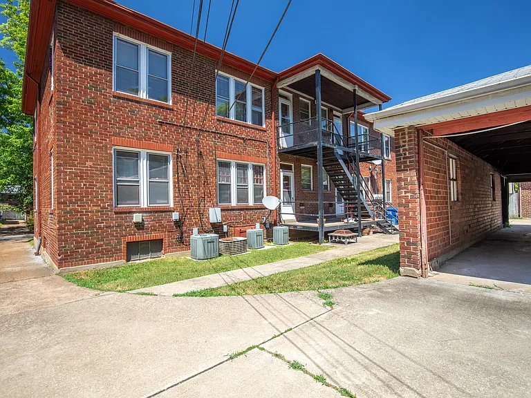 7234 Amherst Ave #1W — Photo 23