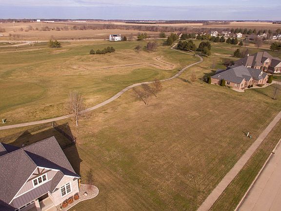 5th image of 2722 Castlerock Dr