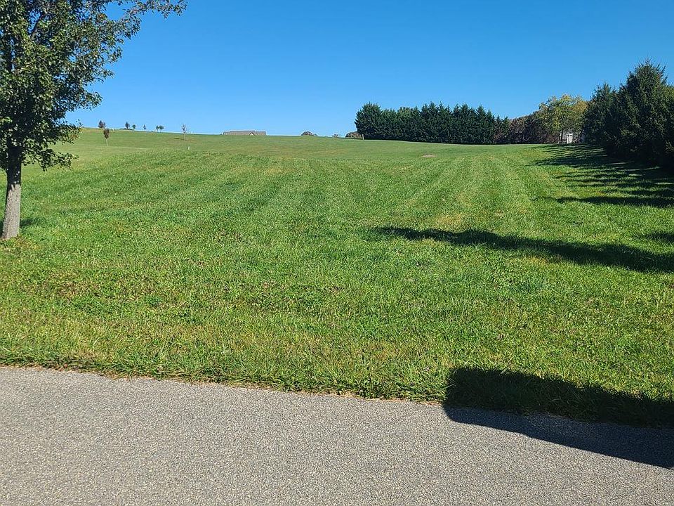 2nd image of 2030 Peakland Way