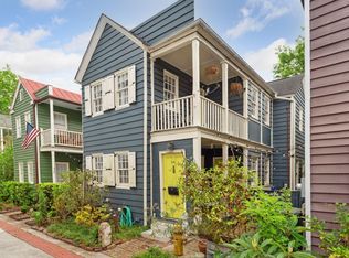 10 Porters Ct, Charleston, SC 29403