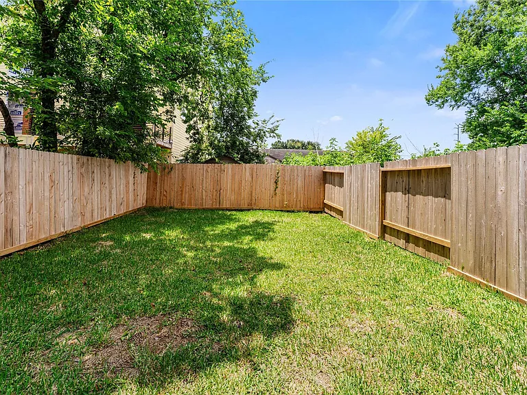 3620 Mount Pleasant St #A — Photo 21