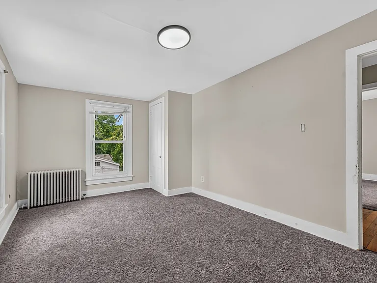 40 Brunswick Ave #2 — Photo 15