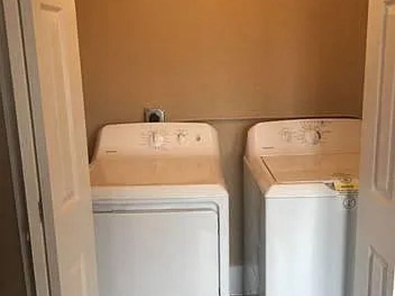 5th image of 1123 S 7th St APT C