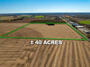 1852 E 1450th Rd, Lawrence, KS 66044