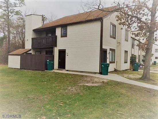 2400 Bayberry Ct