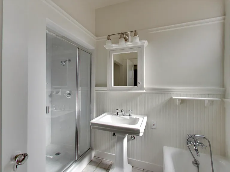 719 14th Ave — Photo 21