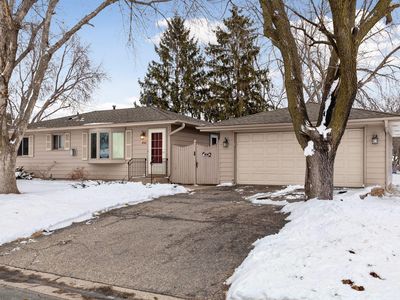 4364 Nicols Rd, Eagan, MN, 55122