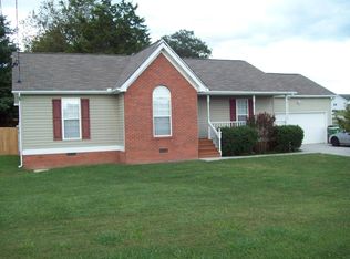 249 Acorn Dr, Corryton, TN 37721