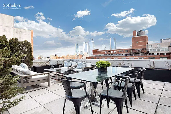 Rented by Sotheby's International Realty | media 5