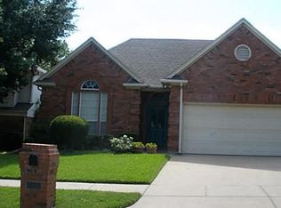 4730 Silver Oak Ln, Arlington, TX 76017