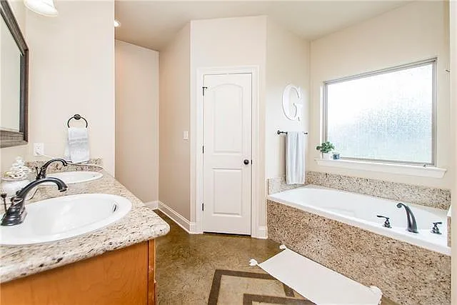 18162 Fox Hollow Loop — Photo 14