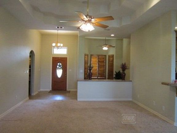 3rd image of 675 Heather Dr