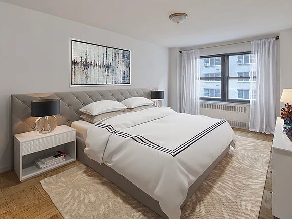 4th image of 140 E 56th St APT 10C