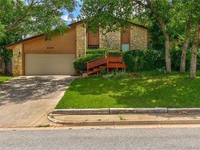 2104 W Melody Ln, Edmond, OK, 73013