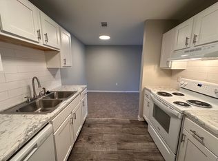 1811 Rocky View Way APT 101, Knoxville, TN 37918