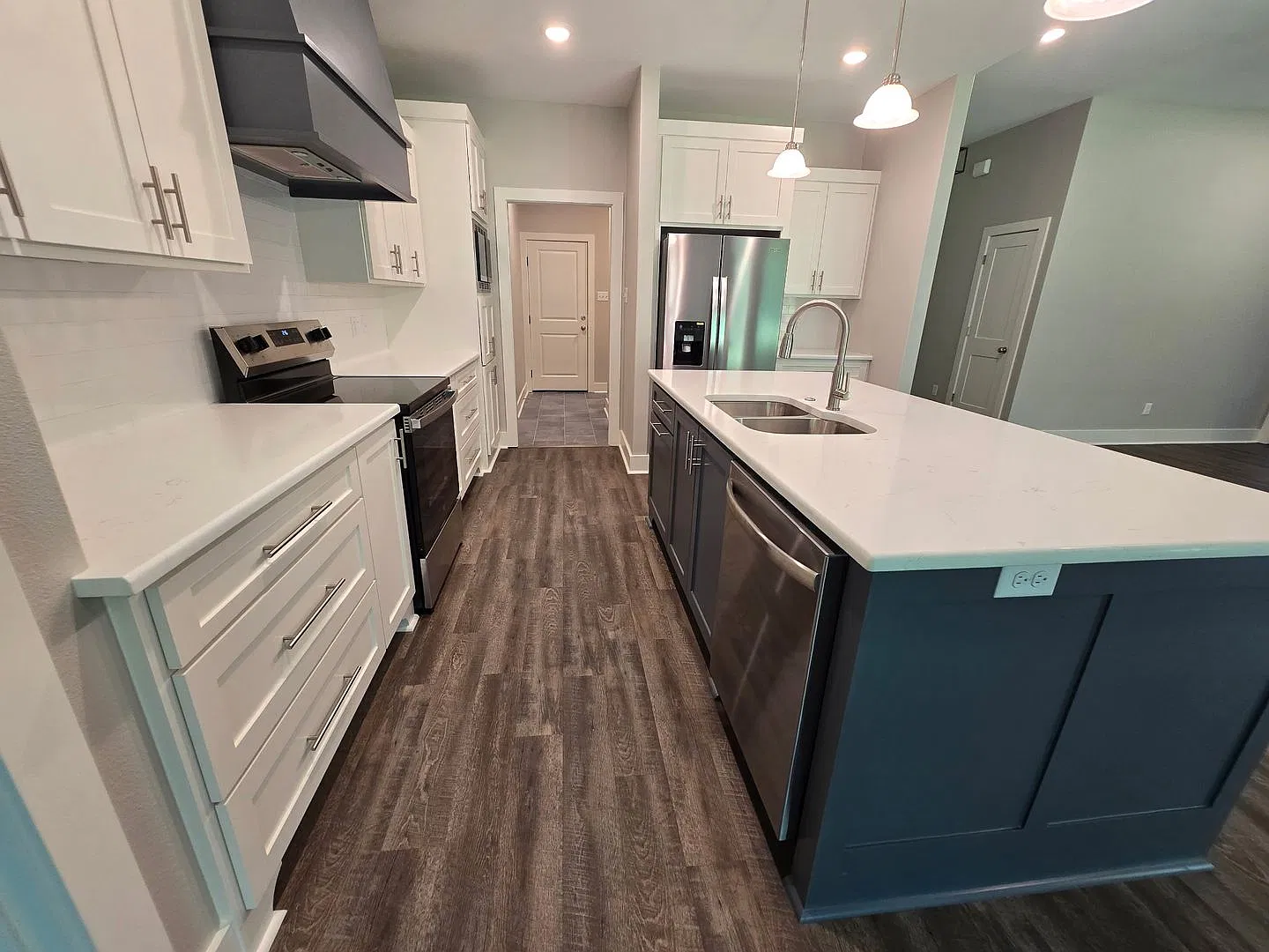 5009 Springwood Circle — Photo 3