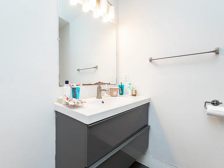 78 Forest St #1 — Photo 18