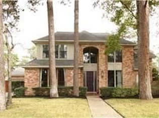 9722 Fenchurch Dr, Spring, TX 77379